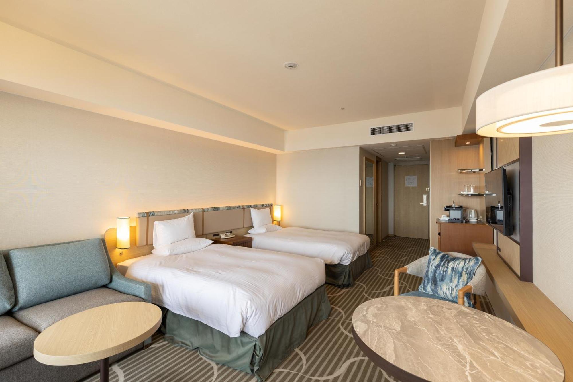 Okura Hotel 5*