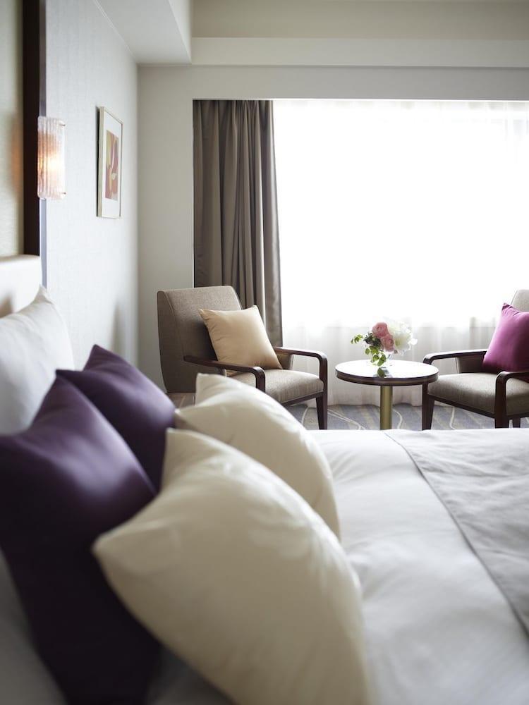 โรงแรมโอกุระ โรงแรม 5*