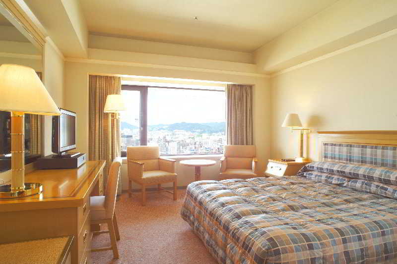โรงแรมโอกุระ โรงแรม 5*